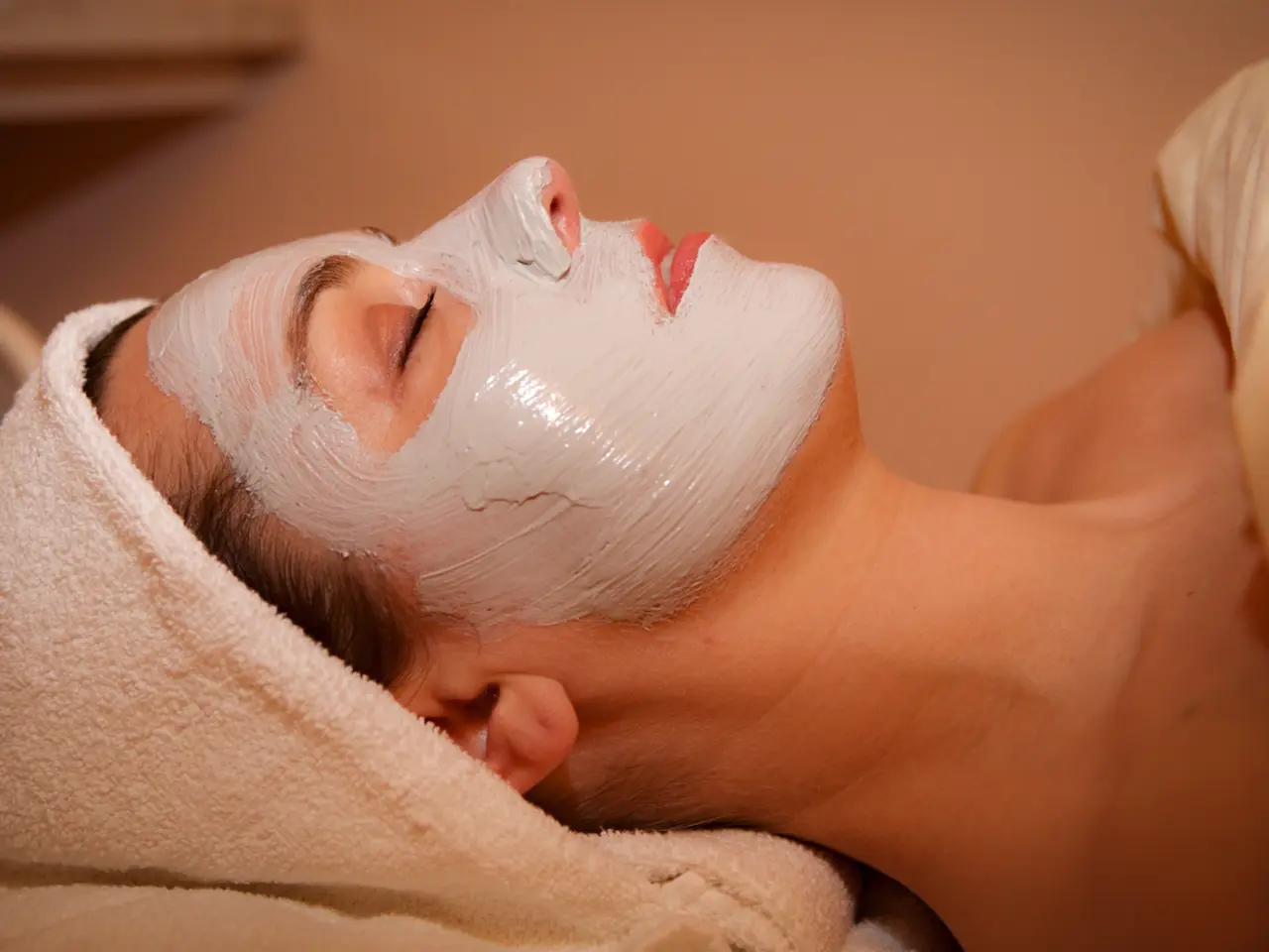 Meryann Spa downtown Ottawa client facial