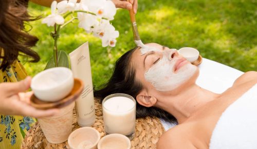 Meryann Spa Aveda Signature Facials